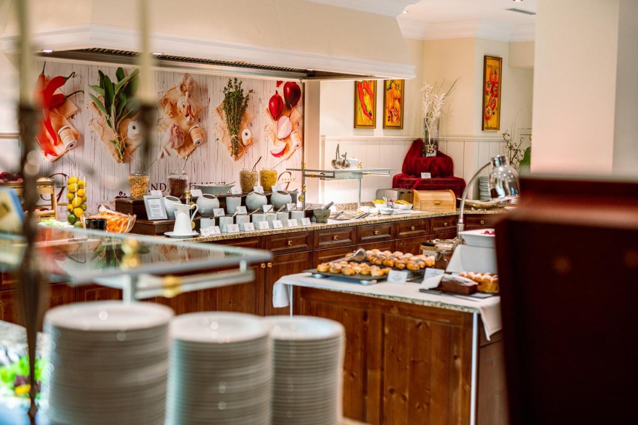 Grandhotel Lienz Business-Wellness & Gourmet Esterno foto